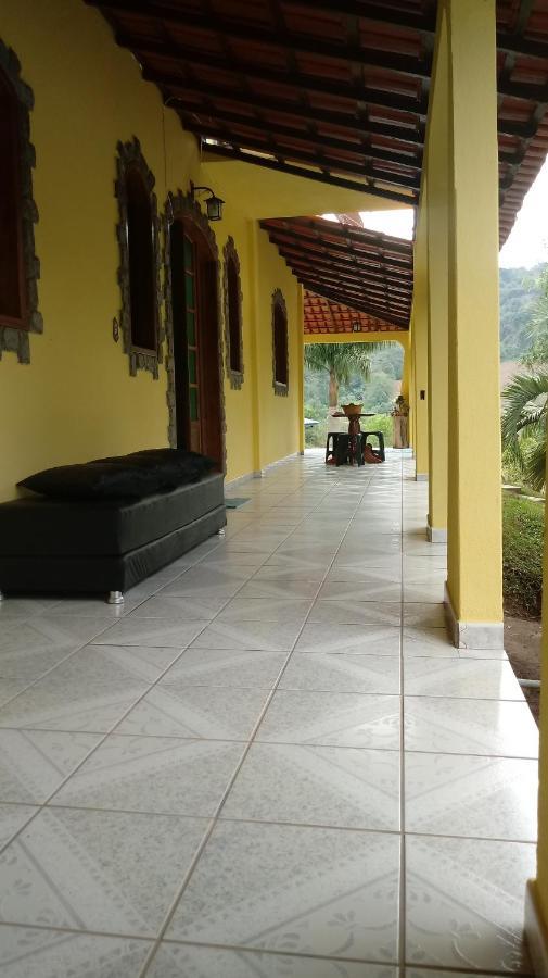 Casa Com Flores Pedra Azul  Exterior photo